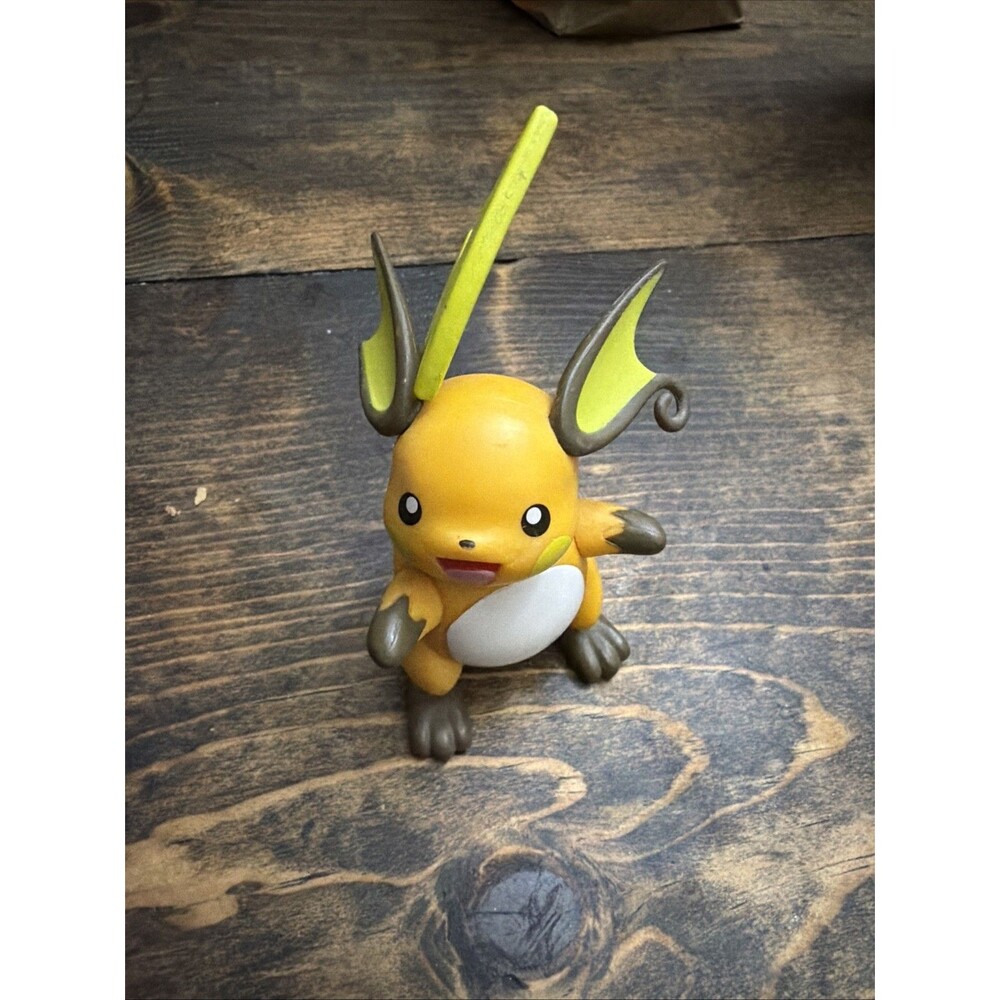 Pokemon Raichu Jazwares Wicked Cool Toys  Battle 3.5" Figure